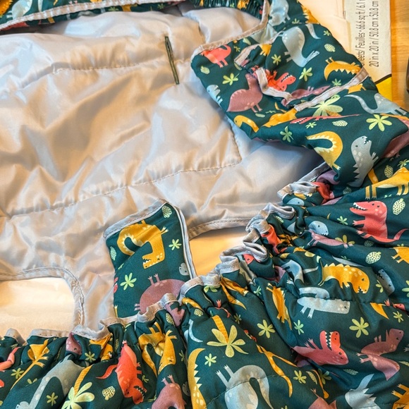 Dinosaur Print high chair/shopping cart/ restaurant high chair etc cover clean - Picture 7 of 11